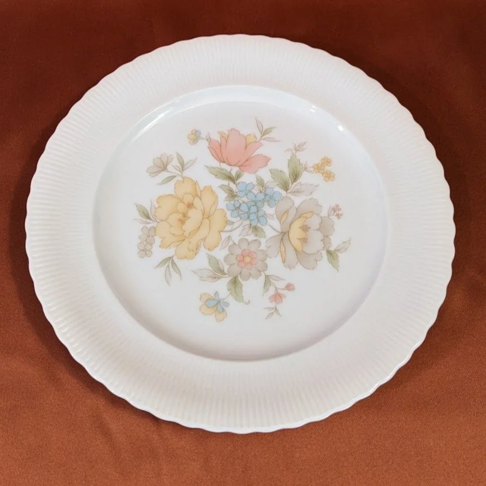 Vintage Ichiyama Toen Japan Floral Porcelain Dinner Plates Set of 6 Ribbed Edge